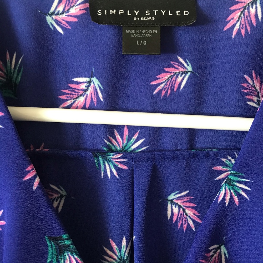 Tropical Ruffle Blouse Size L - Picture 5 of 6
